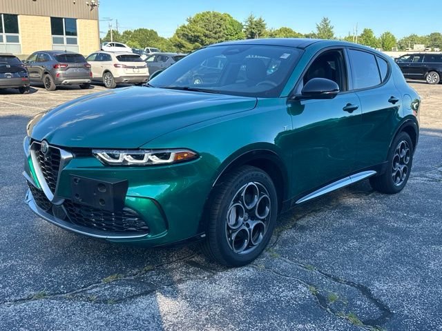 Used 2024 Green Alfa Romeo Ti image 3