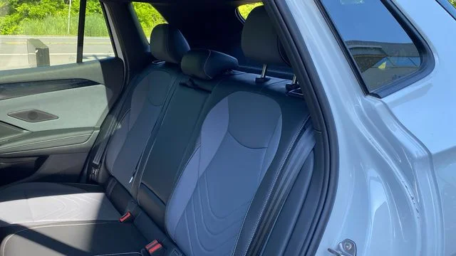 New 2026 White/off-white Volkswagen 2.0T SE R-Line Black image 22
