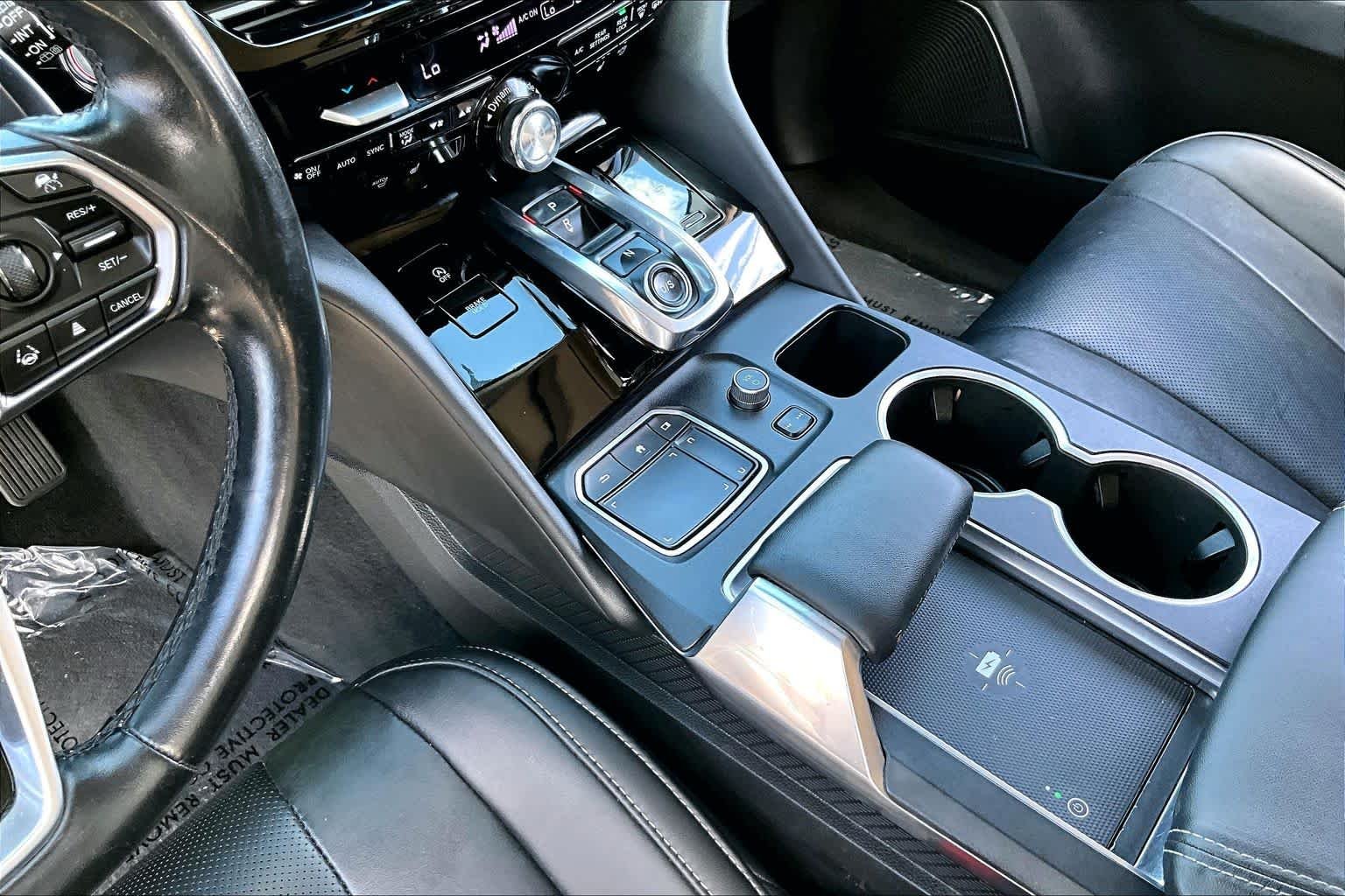 Used 2022 Majestic Black Pearl Acura w/Technology Package image 13