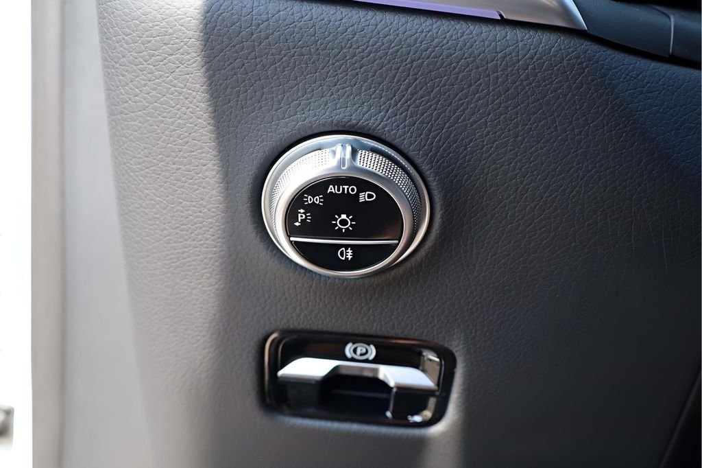 2025 Mercedes-Benz GLC AMG GLC63 S - Photo 79