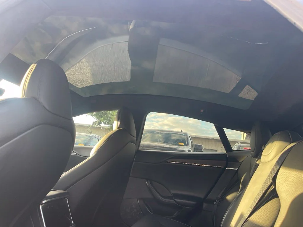 Used 2021  Tesla Long Range image 11