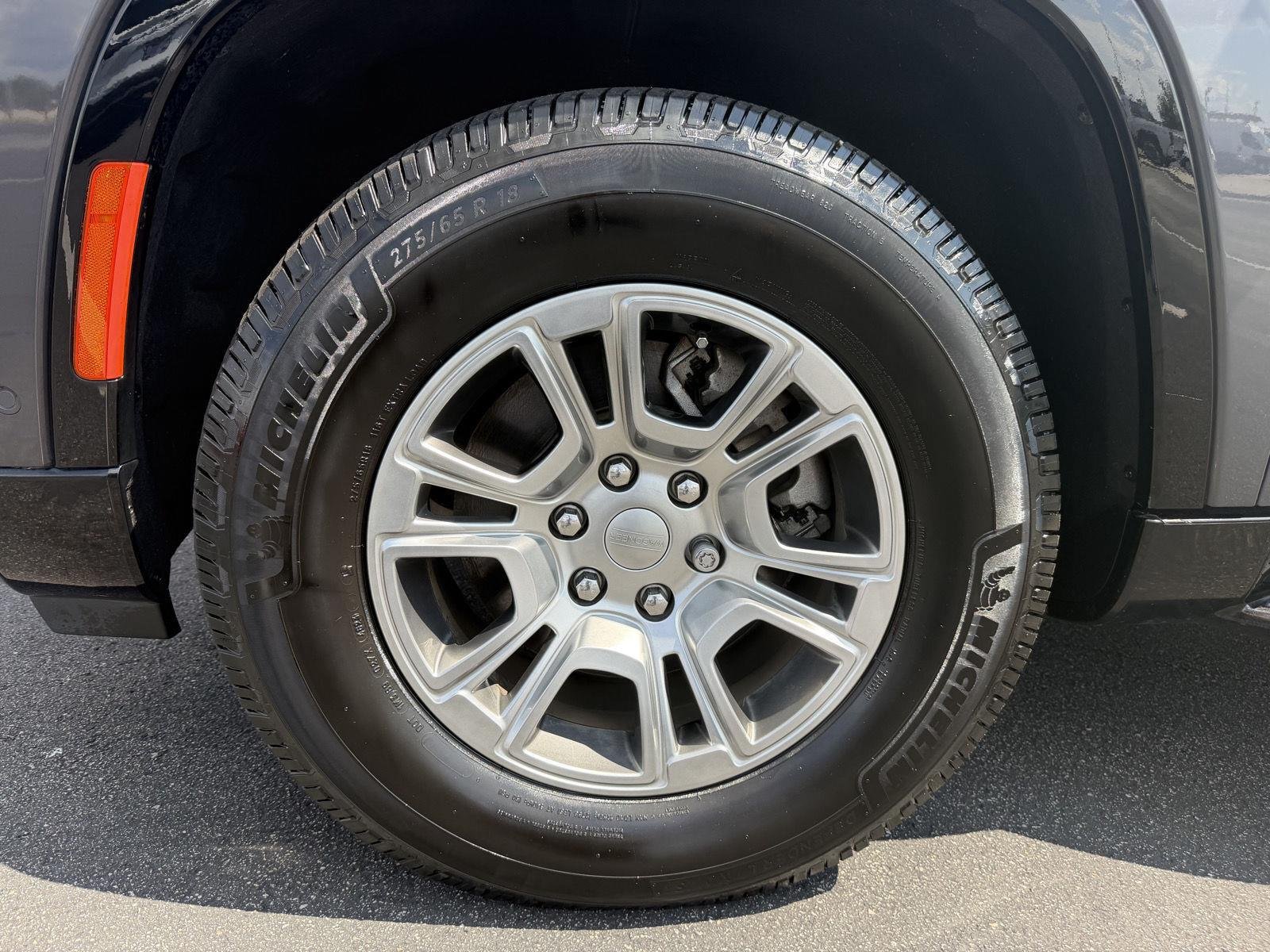 Used 2022 Baltic Gray Metallic Clearcoat Jeep Series I image 9