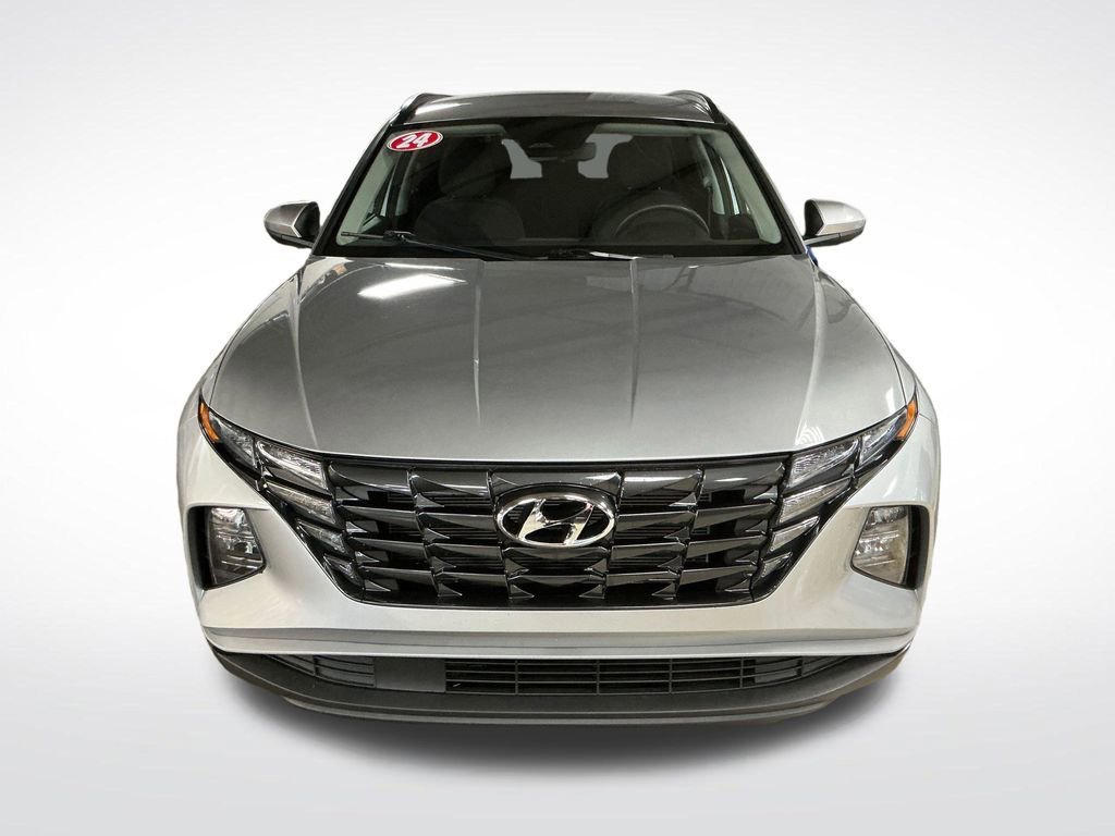 Used 2024  Hyundai SEL image 9