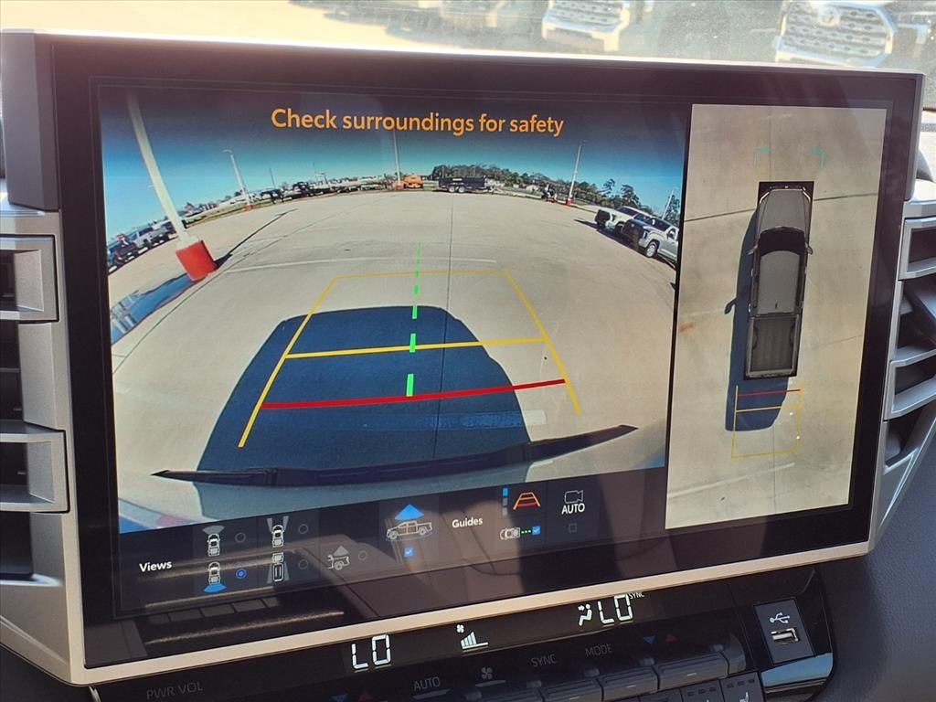 2026 Toyota Tundra Limited - Photo 8