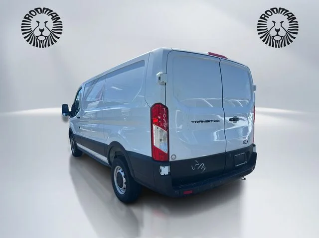 New 2026 Oxford White Ford Cargo Van image 9