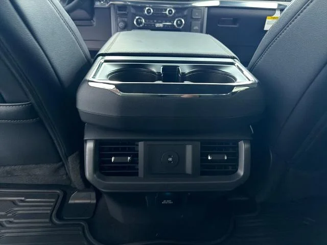 New 2026 Agate Black Metallic Ford Lariat® image 39