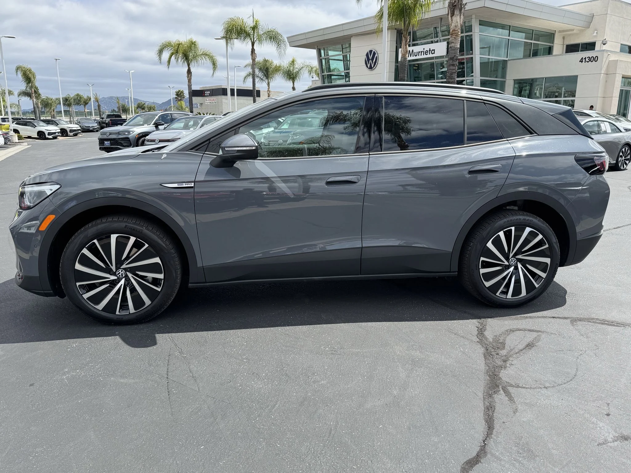 New 2026 Pure Gray Volkswagen Pro image 5