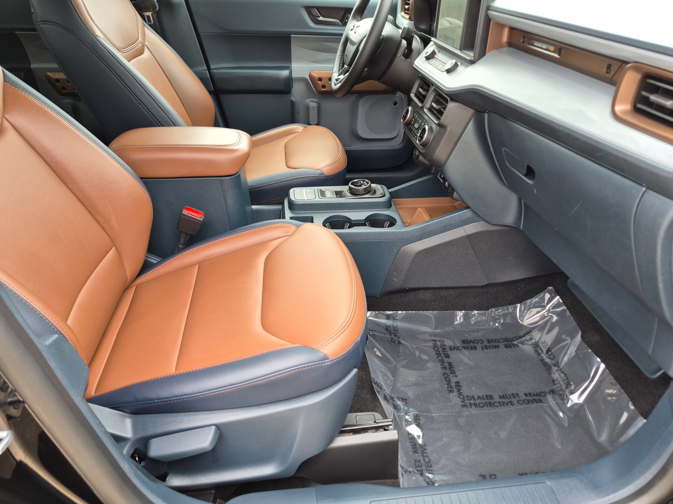 Used 2023 Shadow Black Ford LARIAT image 28