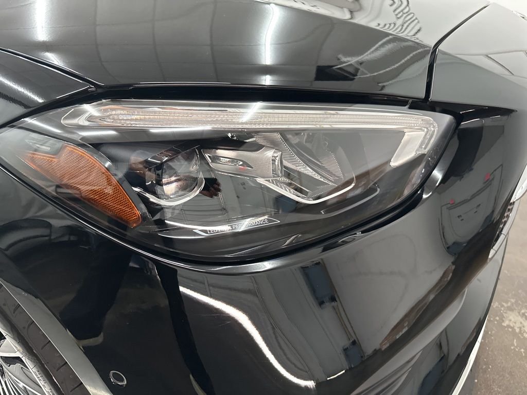 New 2026 Black Mercedes-Benz C 300 image 10