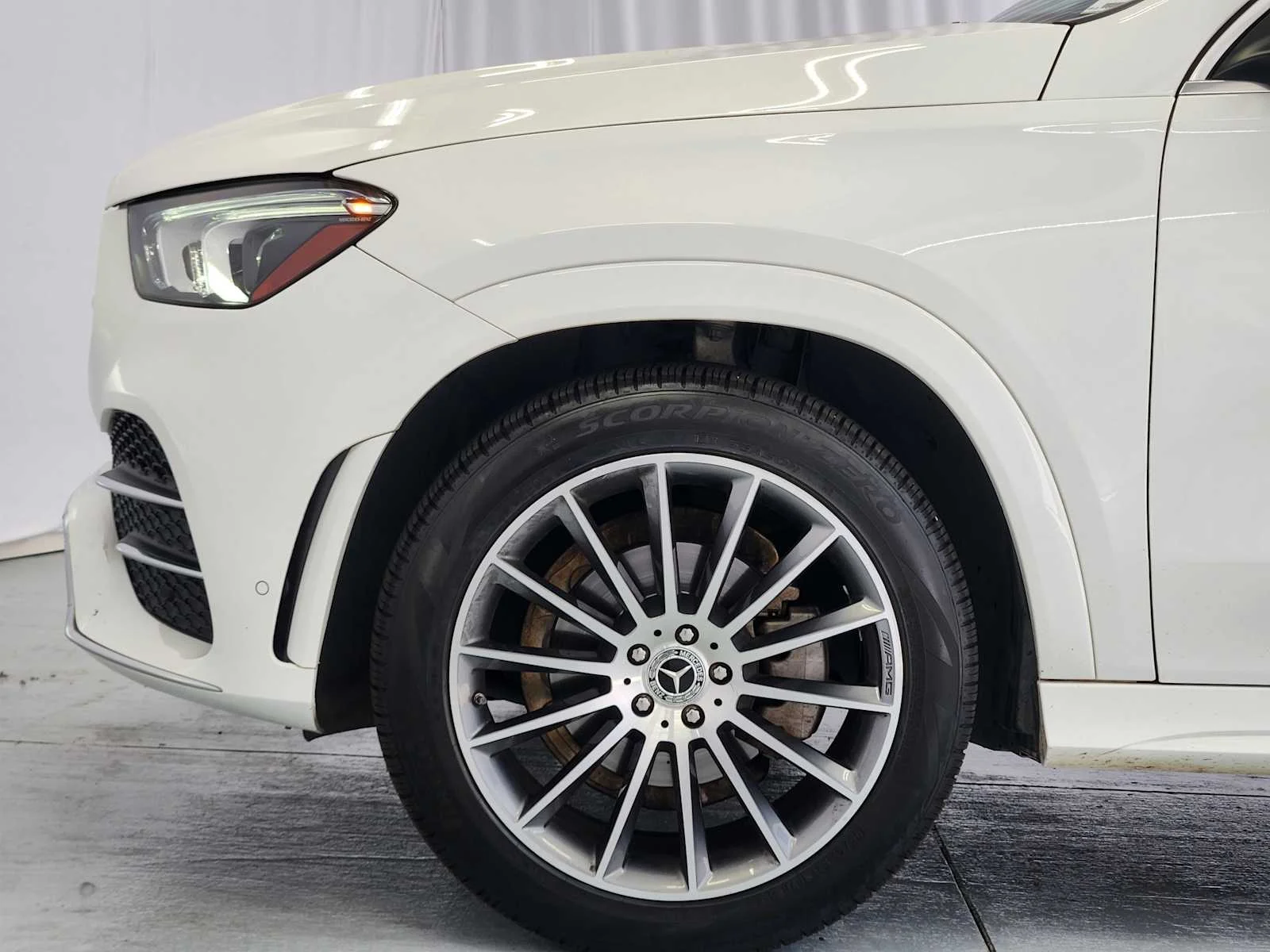 Used 2021 Polar White Mercedes-Benz GLE 350 image 10