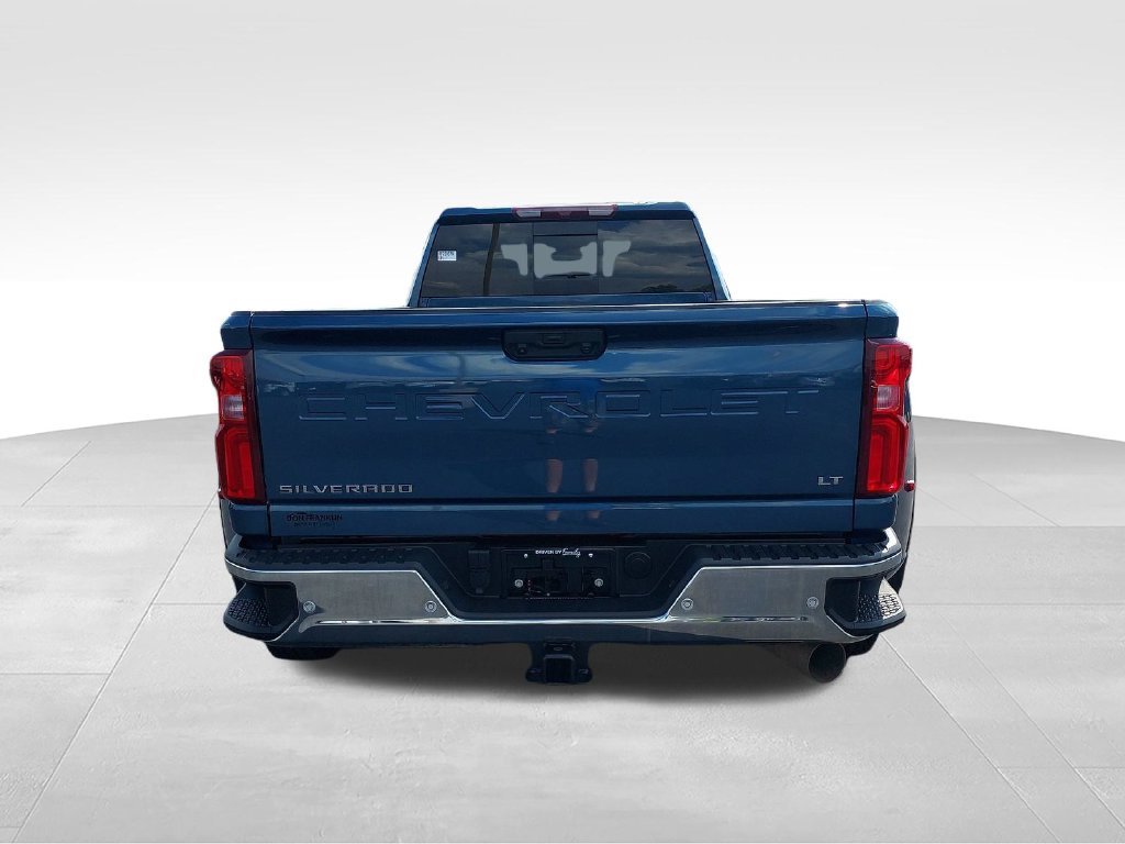 Used 2024 Blue Chevrolet LT image 4