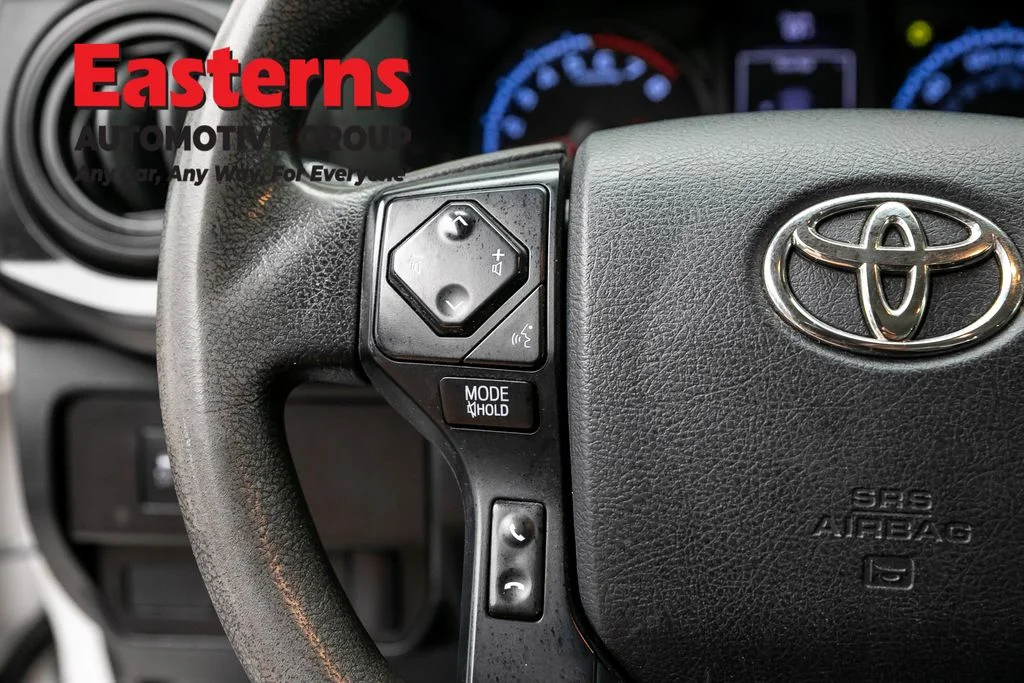 Used 2020 White Toyota SR image 14