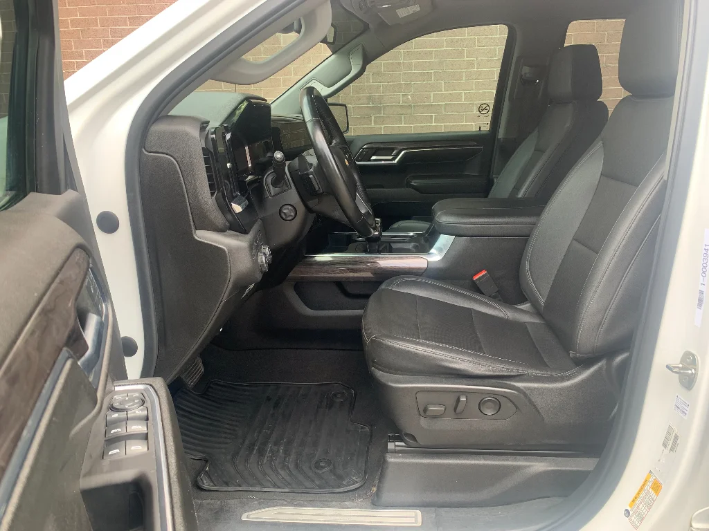 Used 2023 Summit White Chevrolet LTZ image 11