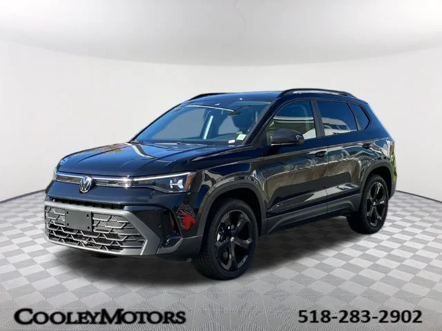 2027 Volkswagen Taos SE Black