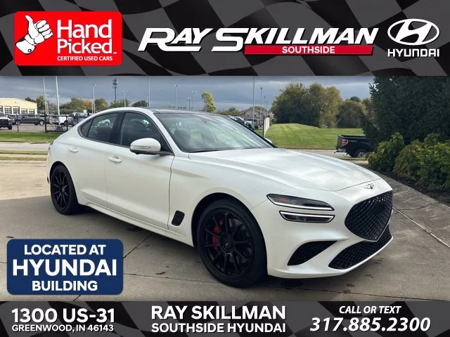 Used 2023 White Genesis 3.3T image 1