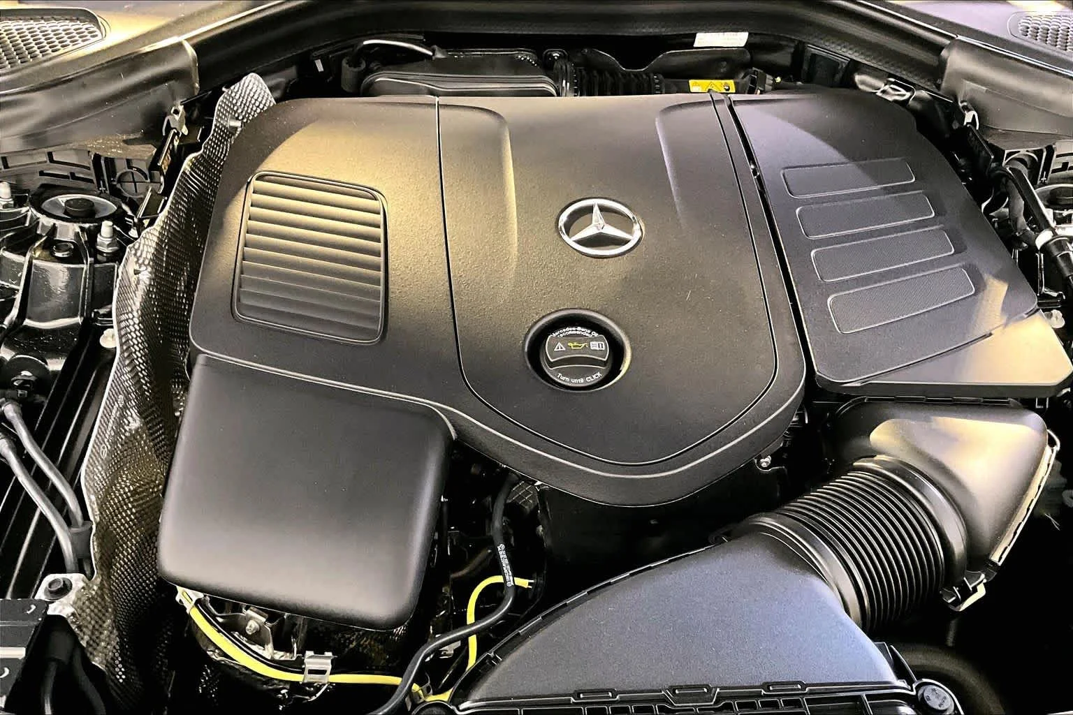 New 2026 Graphite Grey Metallic Mercedes-Benz GLC 300 image 14