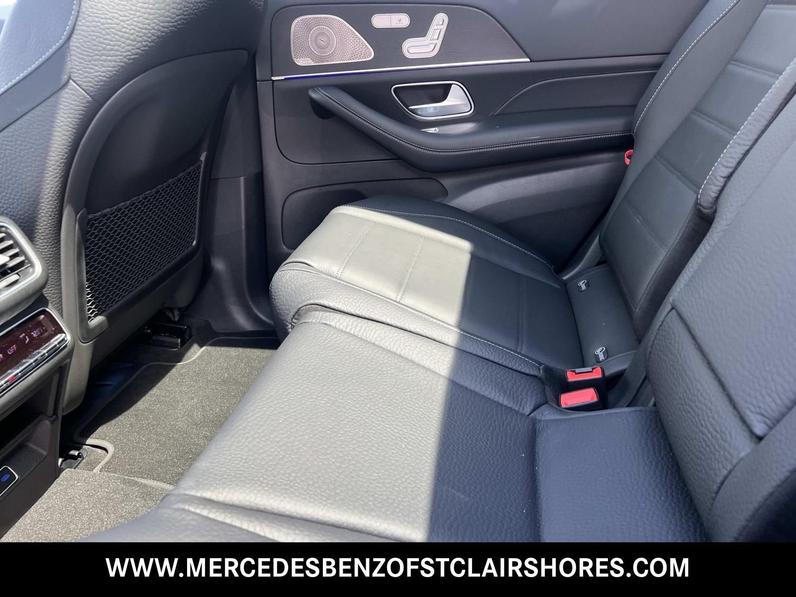 New 2026 Obsidian Black Metallic Mercedes-Benz GLS 580 image 10
