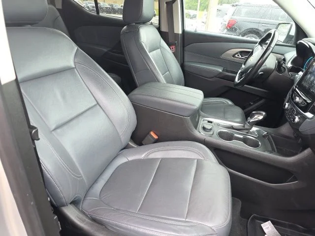 Used 2021 Silver Chevrolet LT Leather image 15