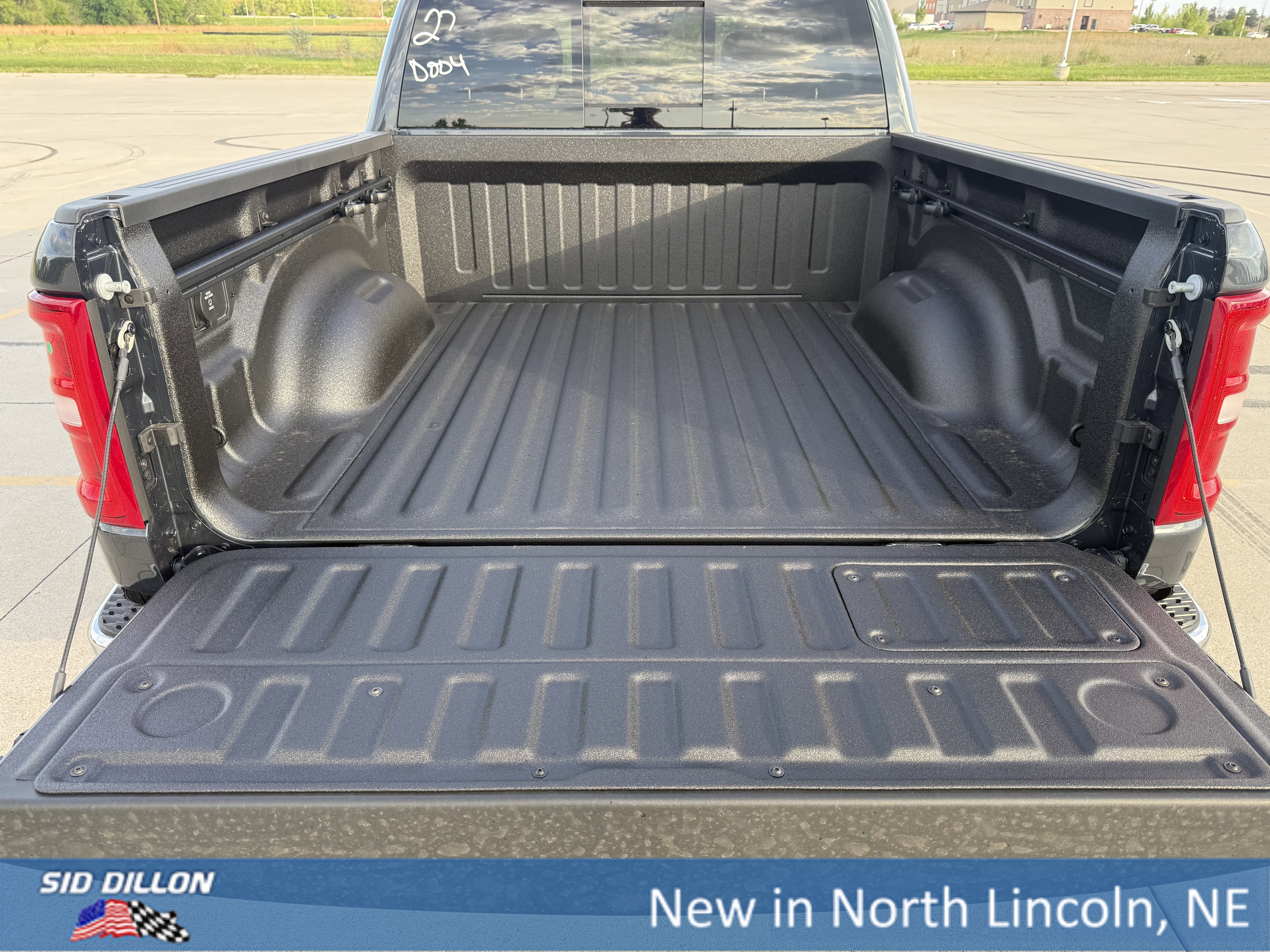 New 2026 Forged Blue Metallic Exterior Paint RAM Laramie image 7