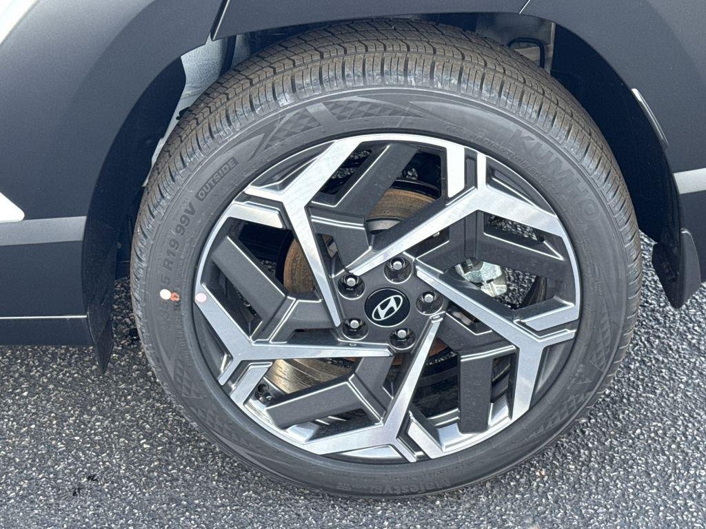 New 2026 White Hyundai SEL Premium FWD image 19