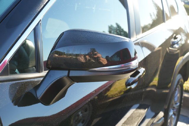 Used 2024  Toyota XLE image 11