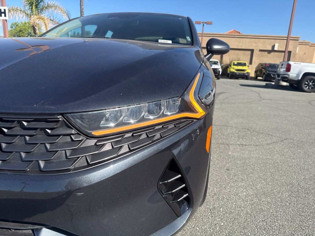 Used 2022 Gray Kia LXS image 11
