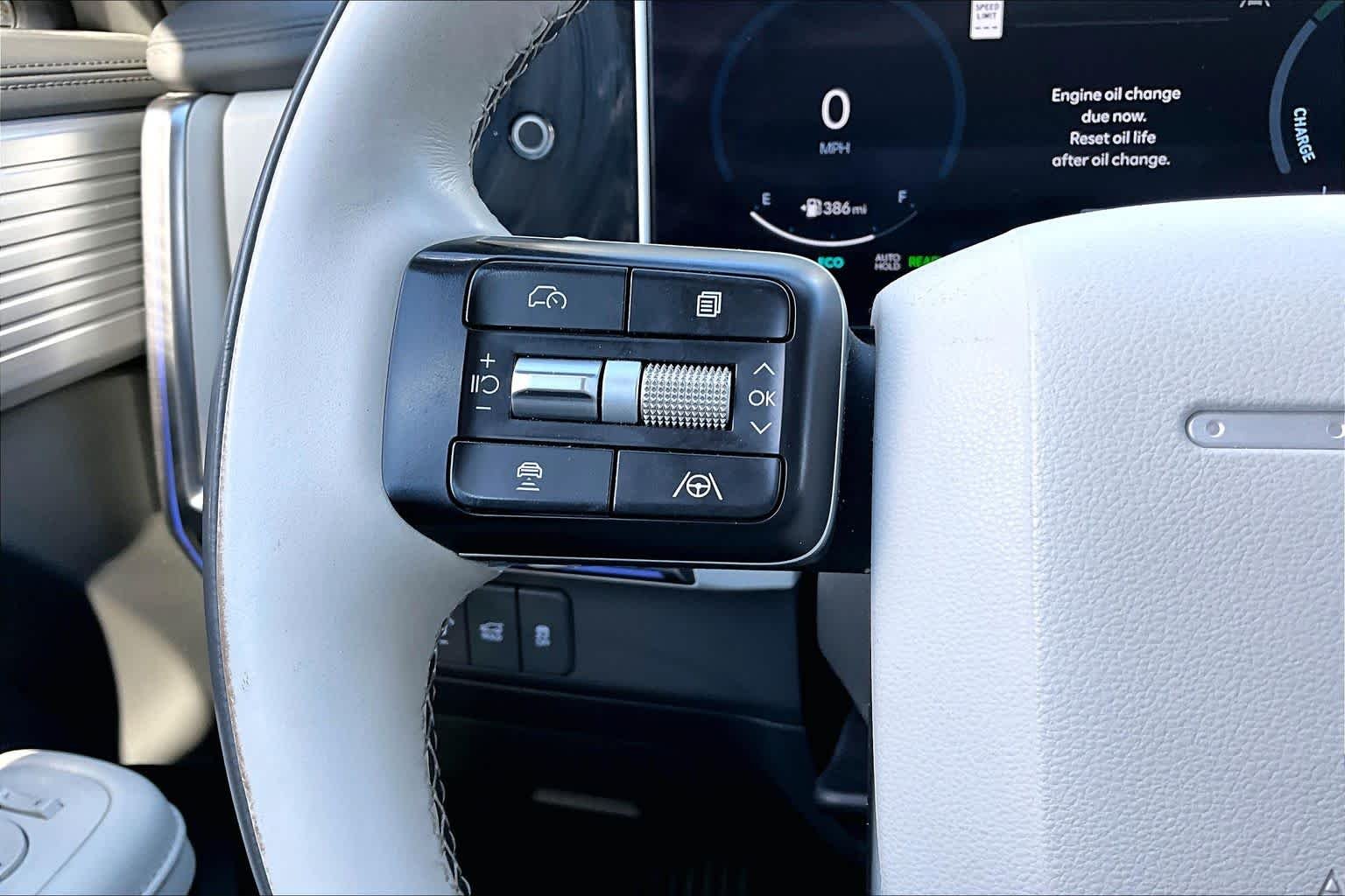 Used 2025 Hampton Gray Hyundai Calligraphy image 23
