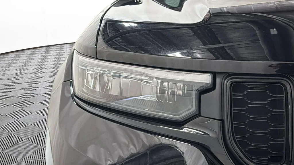 Certified Used 2023 Black Jeep Limited image 16