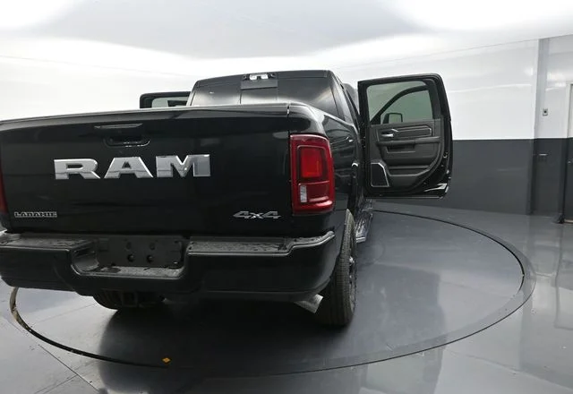 2026 RAM 2500 Laramie - Photo 35