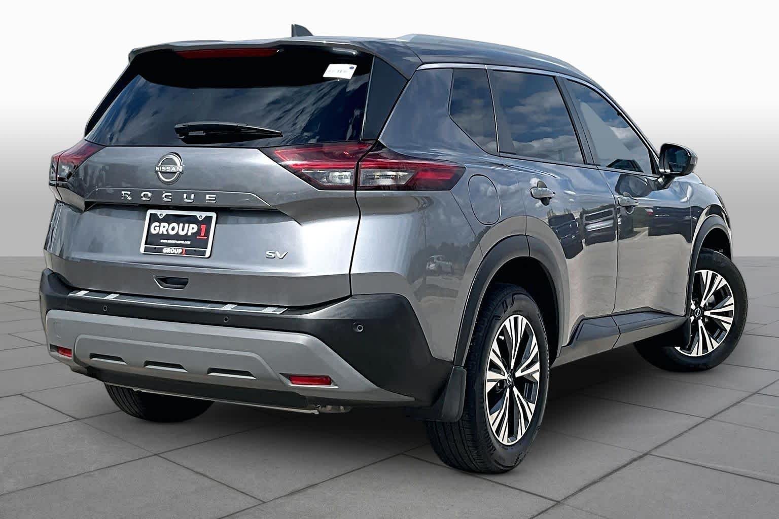 Used 2023 Gun Metallic Nissan SV image 13