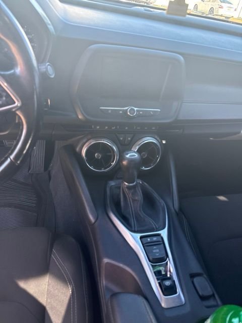 Used 2020 Blue Chevrolet 1LT image 9