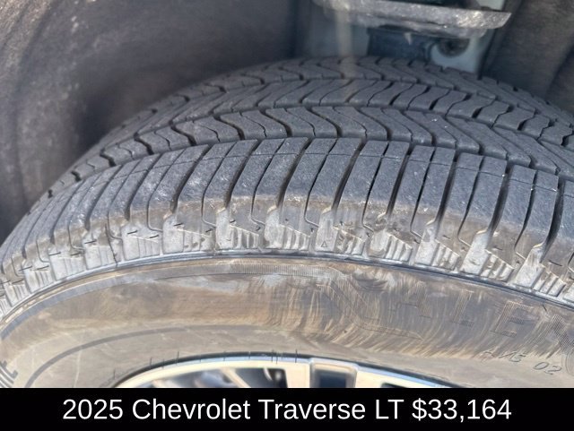 Used 2025 Lakeshore Blue Chevrolet LT image 7