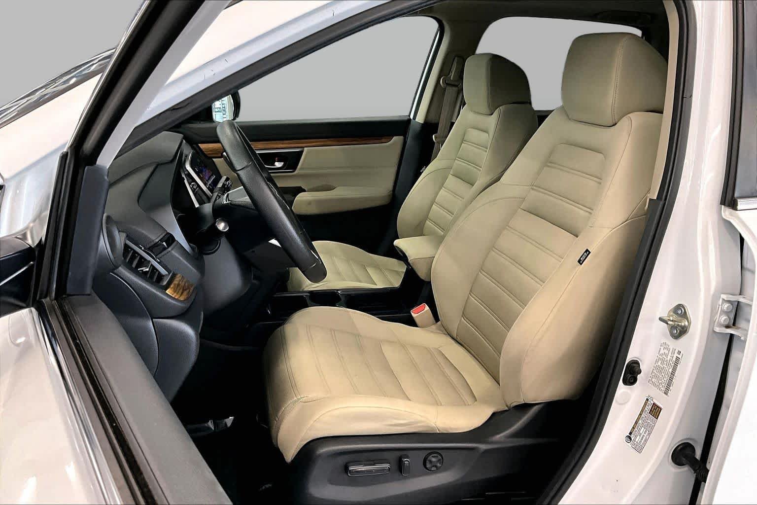 Used 2020 Platinum White Pearl Honda EX image 8