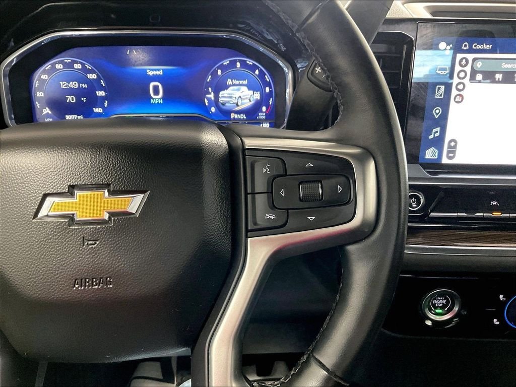 Used 2023 White Chevrolet LT image 23