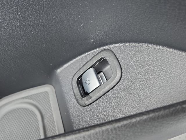 New 2026 Cirrus Silver Metallic Mercedes-Benz GLC300 image 21
