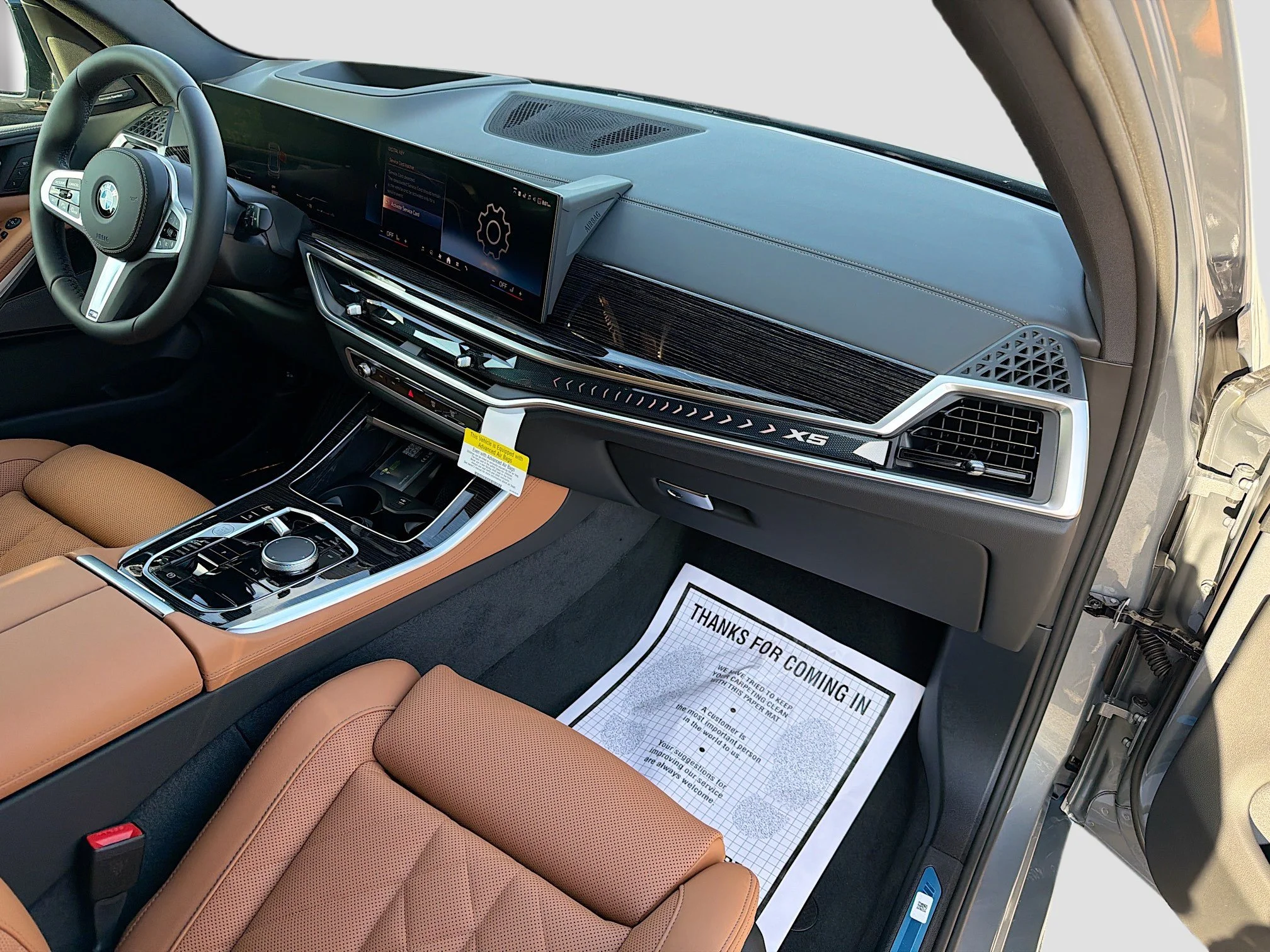 New 2026 Skyscraper Grey Metallic BMW sDrive40i image 13