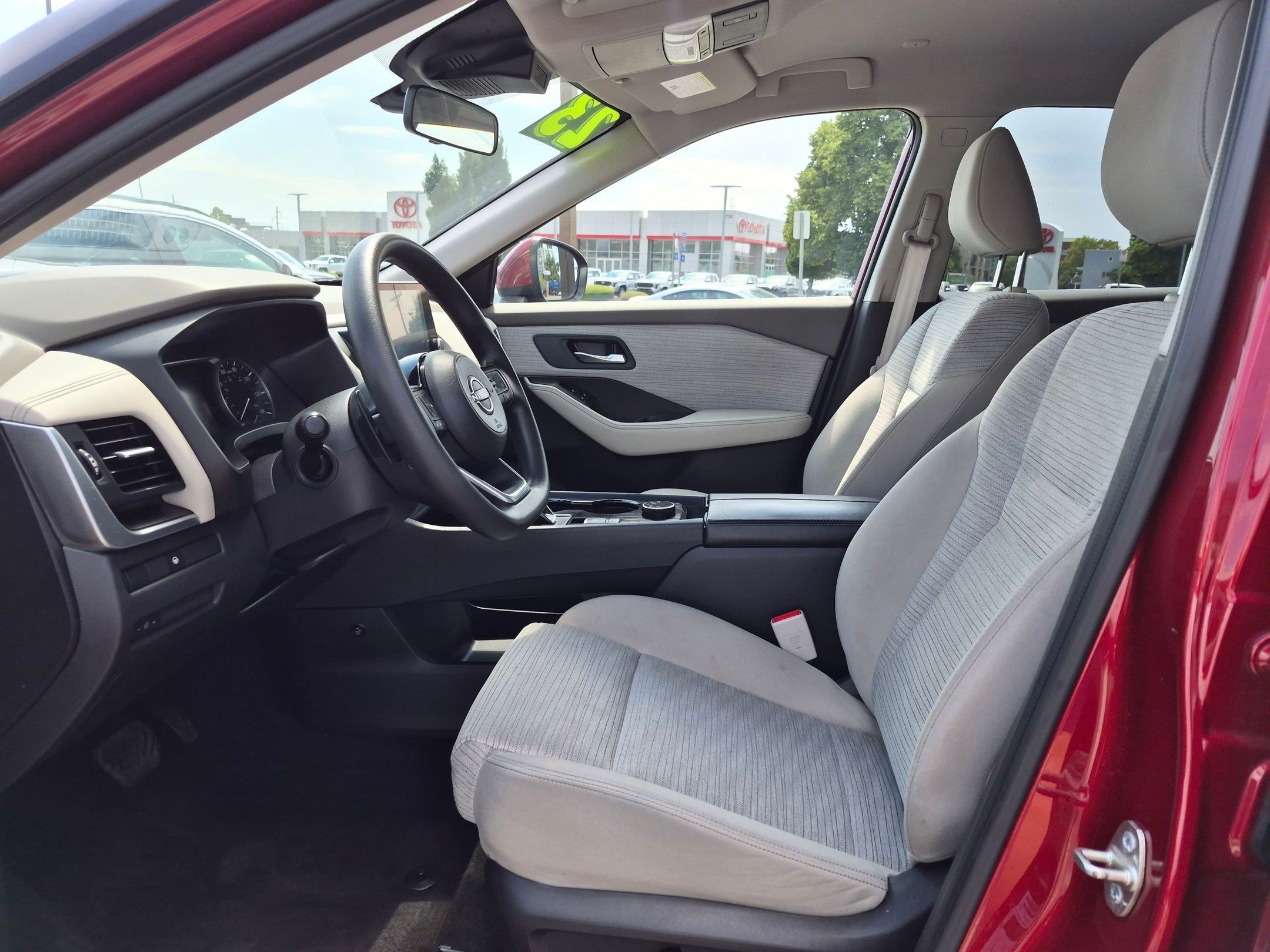 Used 2023 Scarlet Ember Tintcoat Nissan SV image 16