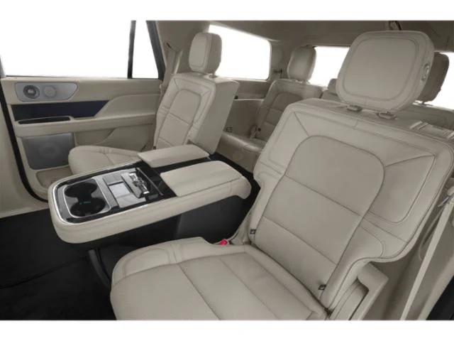Used 2021 Infinite Black Lincoln Reserve image 14