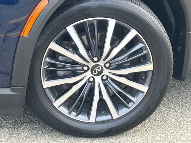 Certified Used 2024 Blue INFINITI Sensory image 2