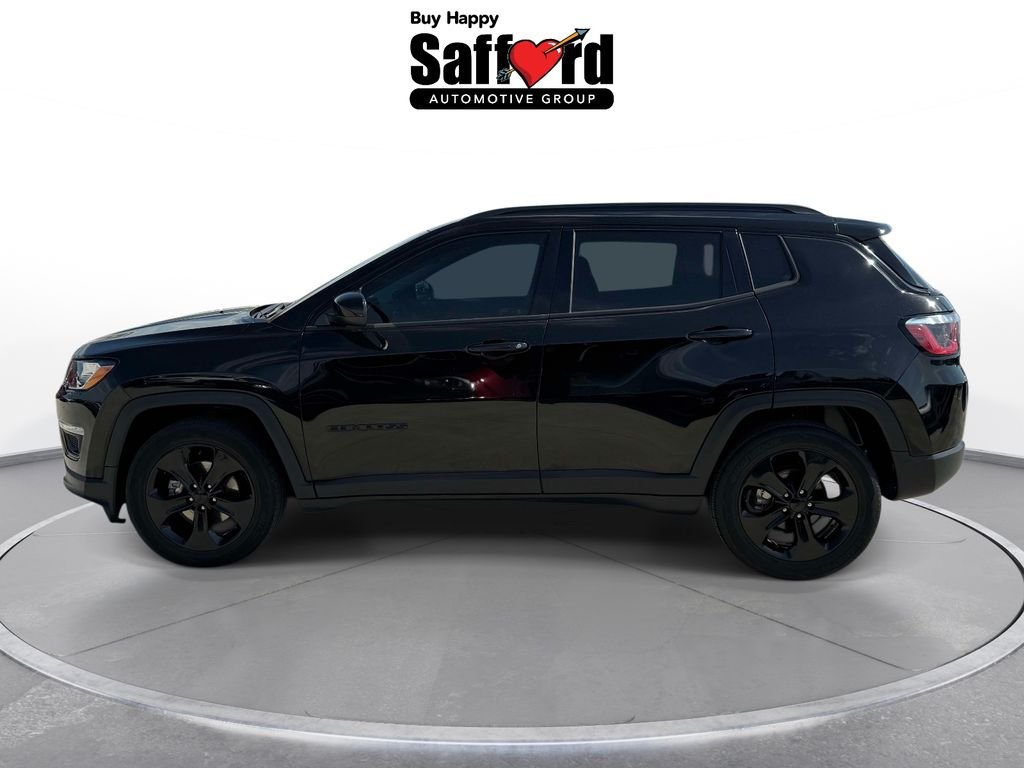 Used 2018 Black Jeep Latitude image 4