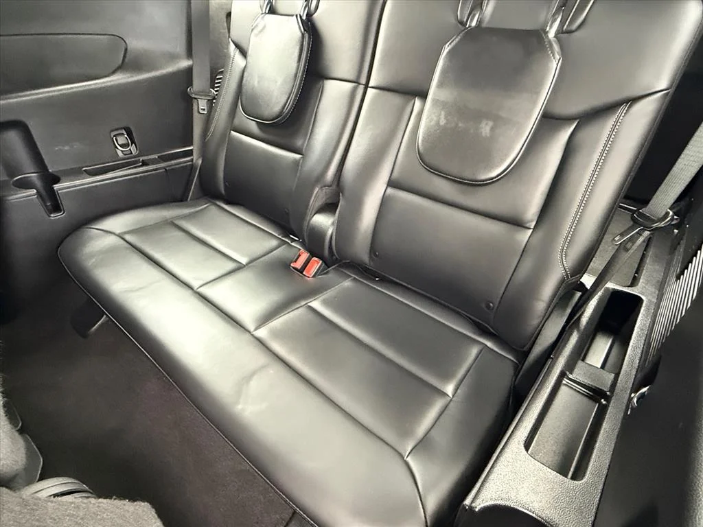 Used 2021 Black Ford XLT image 11