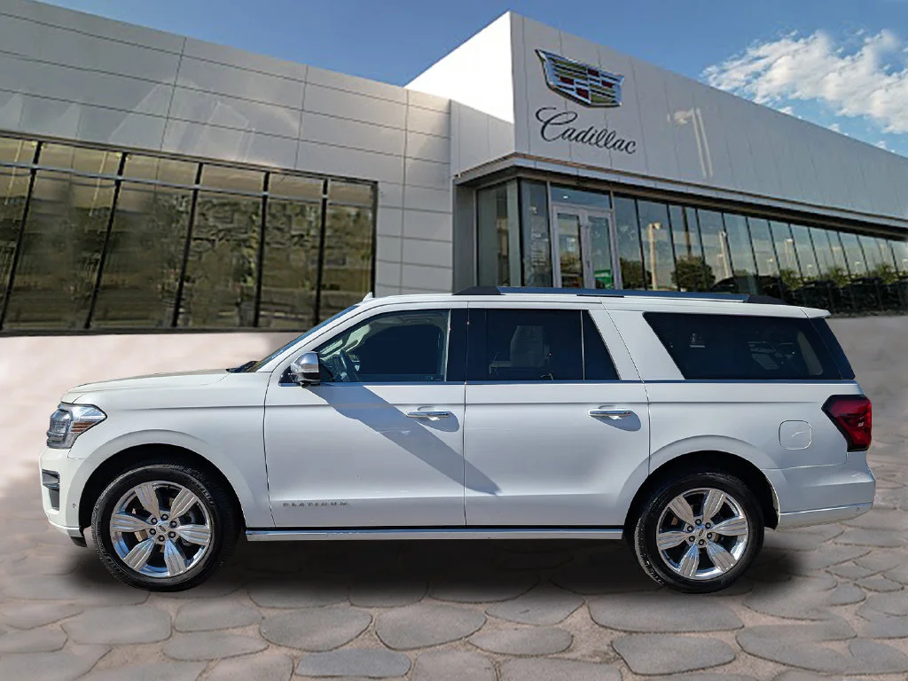 Used 2024 White Metallic Ford Platinum image 3