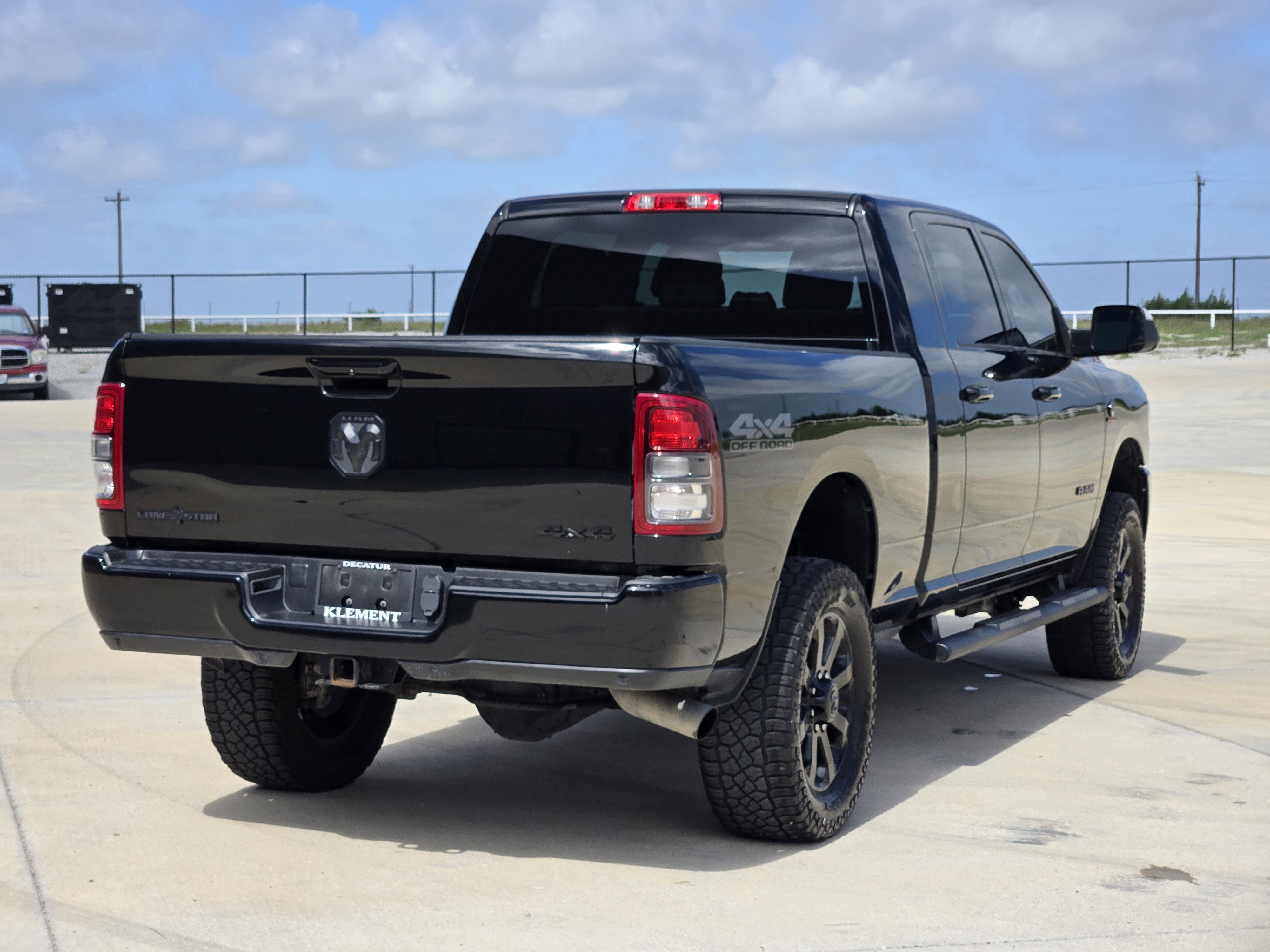 Certified Used 2022 Diamond Black Crystal Pearlcoat Ram Lone Star image 7