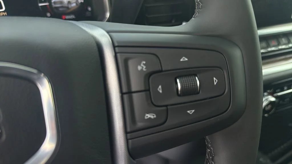 New 2026 Summit White GMC Elevation image 37
