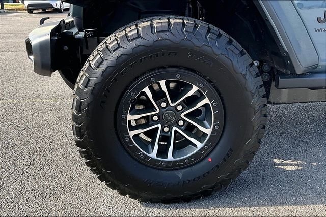 New 2026 Jeep Wrangler Willys 4D Sport Utility