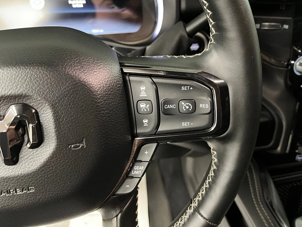 2025 RAM Ram 2500 Pickup Limited - Photo 30
