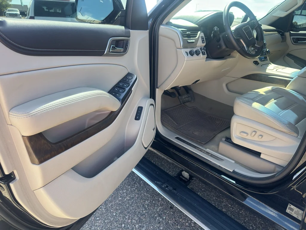 Used 2018 Onyx Black GMC Denali image 10