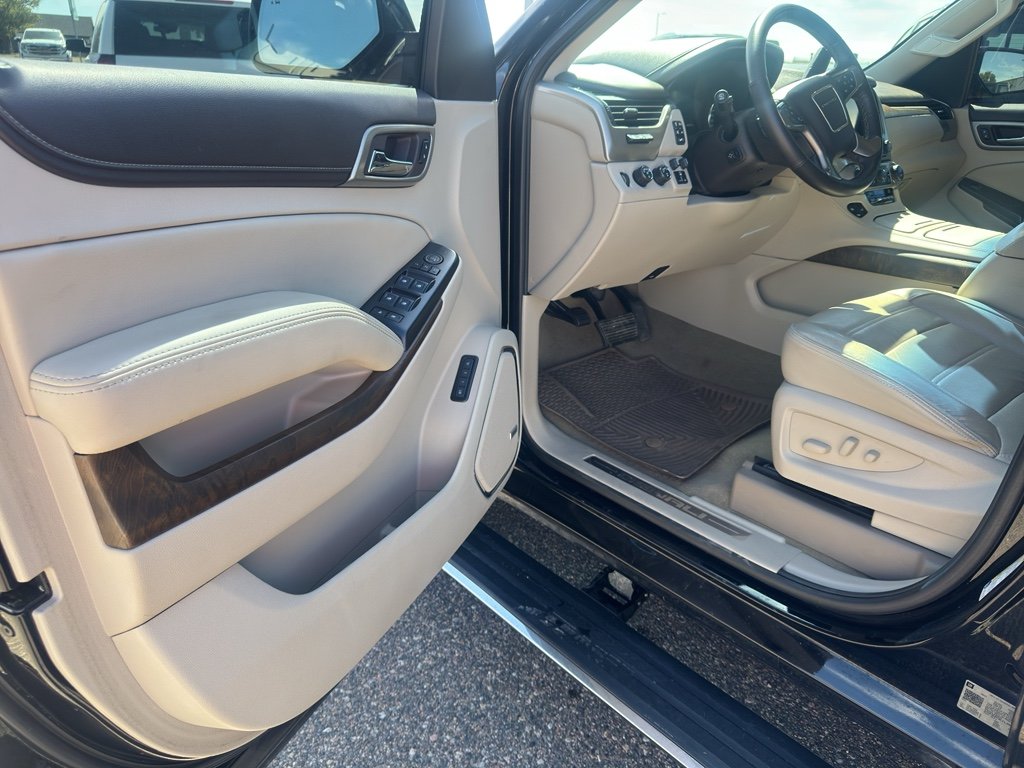 Used 2018 Onyx Black GMC Denali image 10