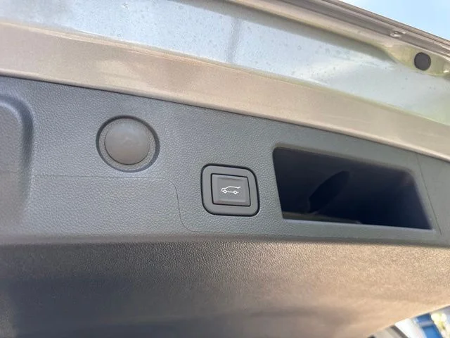 New 2027 Gray Chevrolet RS image 8