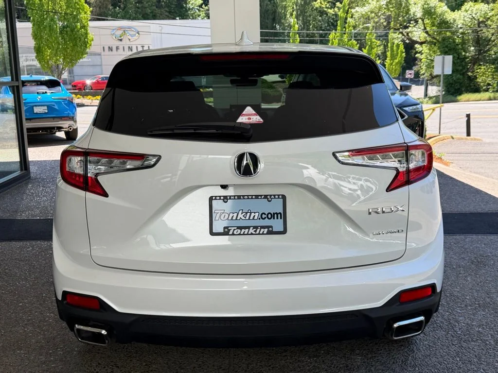 New 2026 Platinum White Pearl Acura SH-AWD image 6